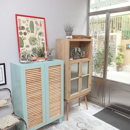 Spring Guest House Tainan Extérieur photo