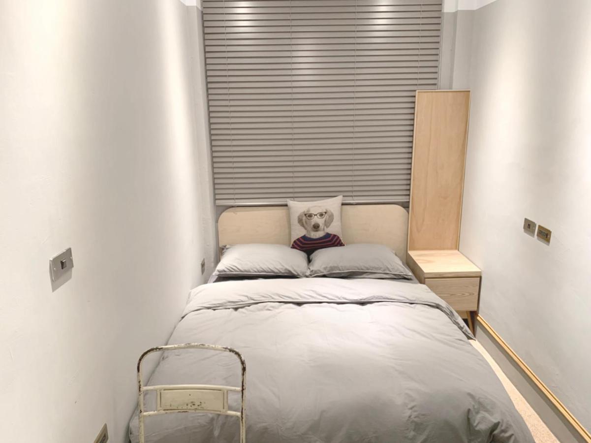 Spring Guest House Tainan Extérieur photo