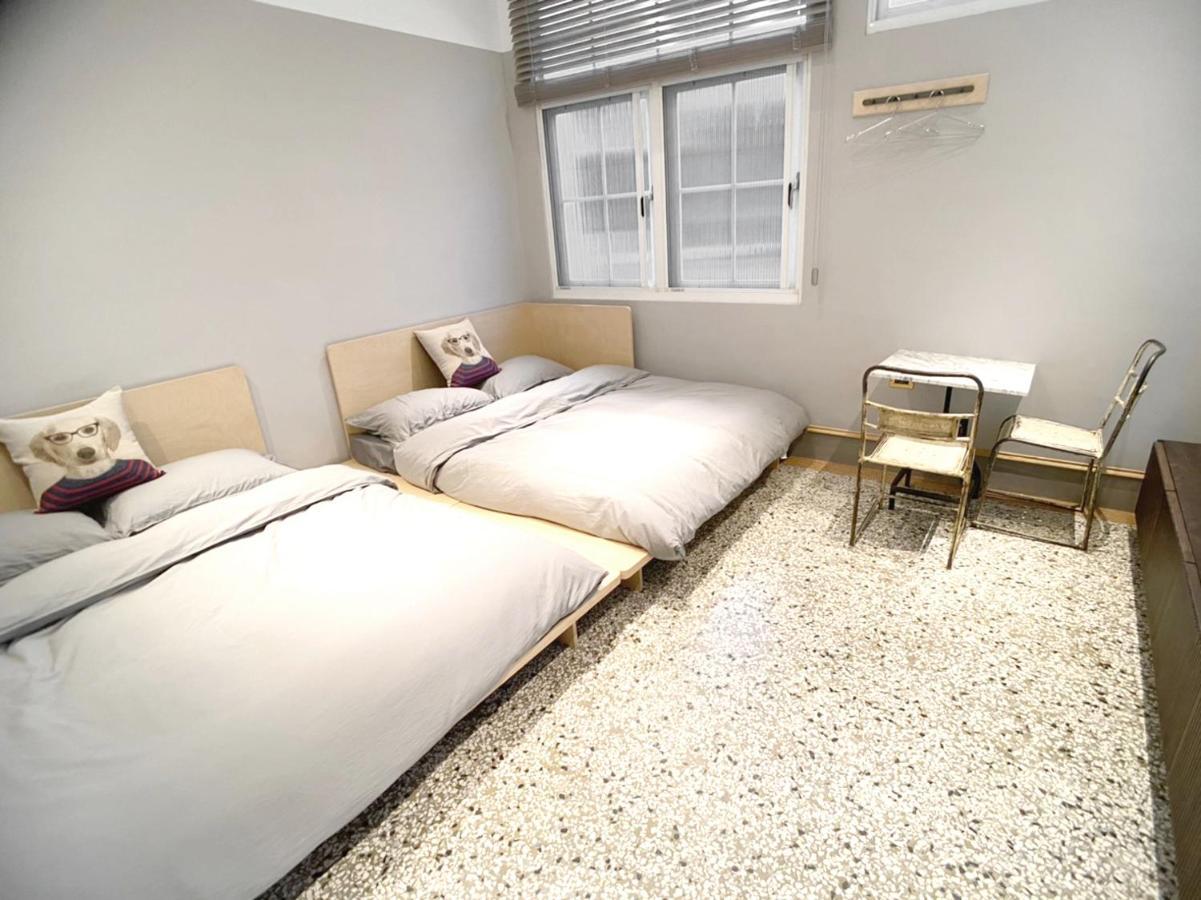 Spring Guest House Tainan Extérieur photo