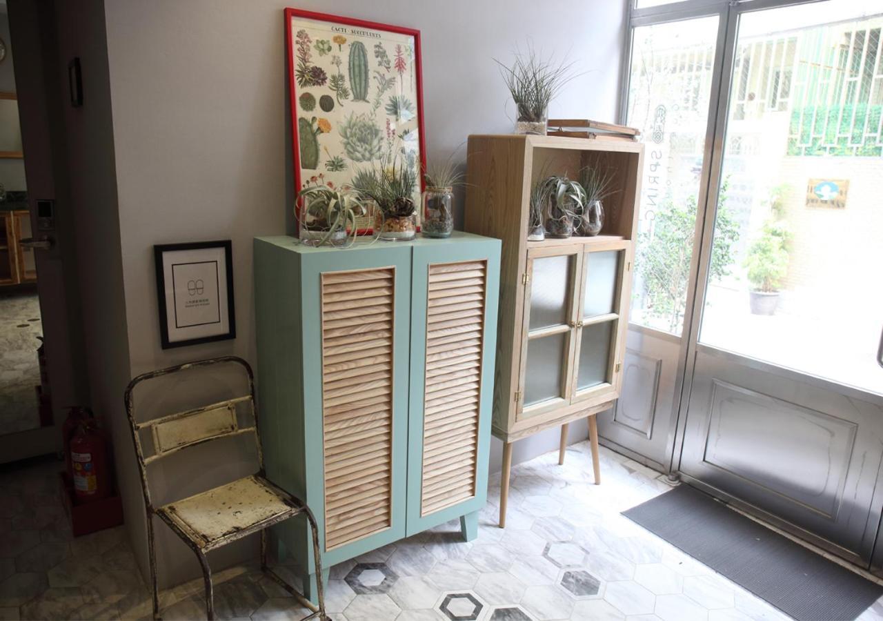Spring Guest House Tainan Extérieur photo